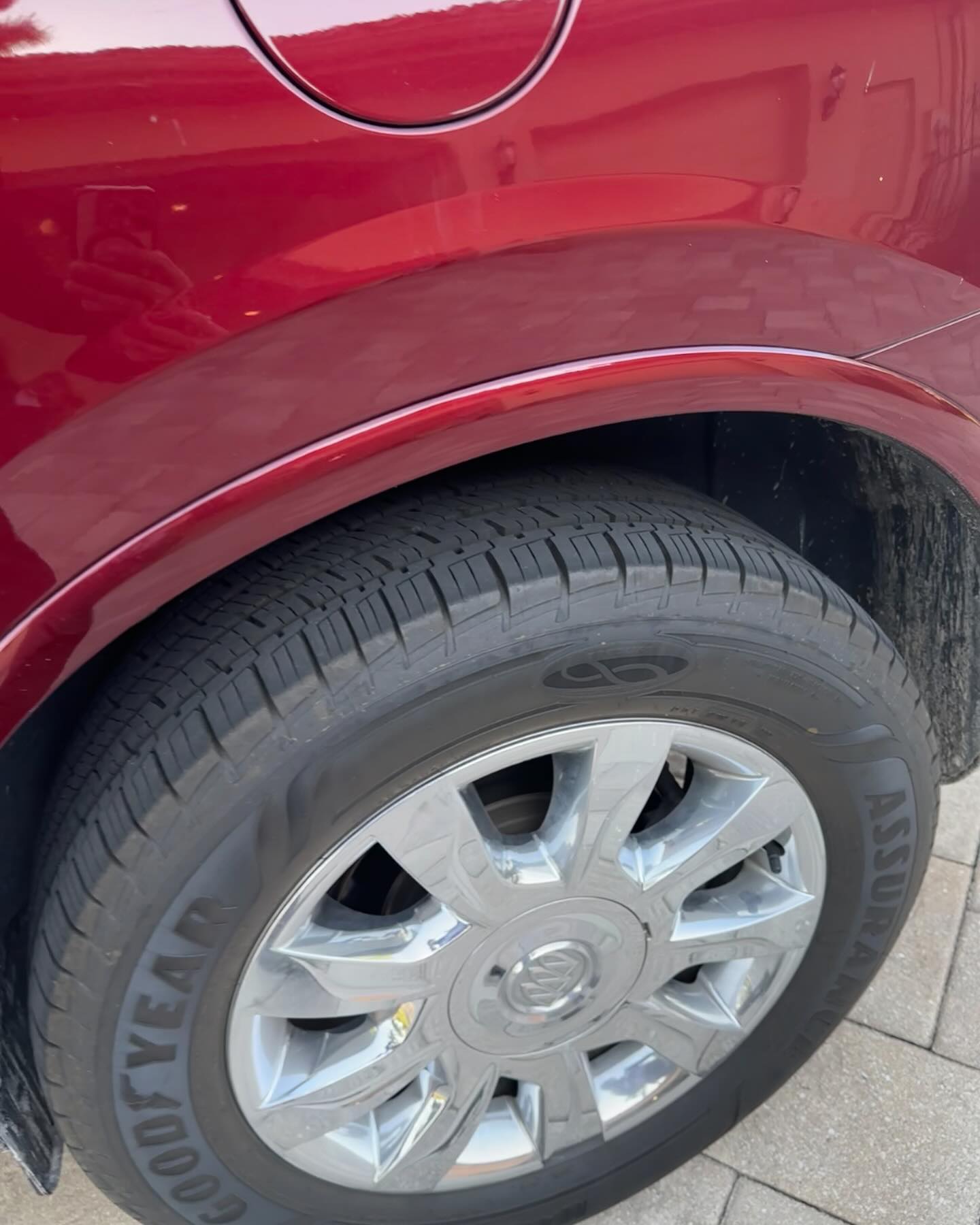 Buick Enclave Wheel and tire after — detailed by Vdetailss