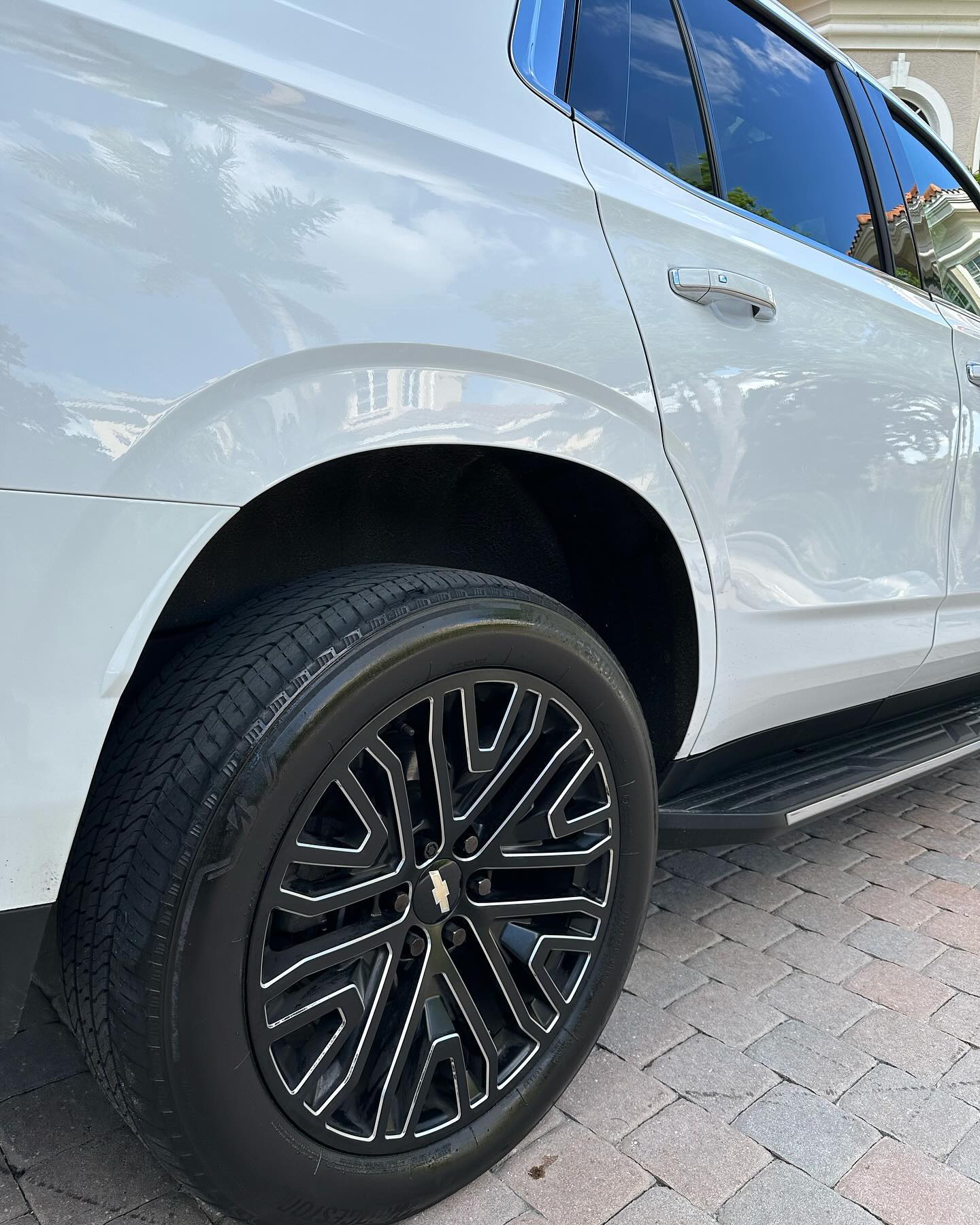 Chevrolet Tahoe Rocker and wheel detail — detailed by Vdetailss