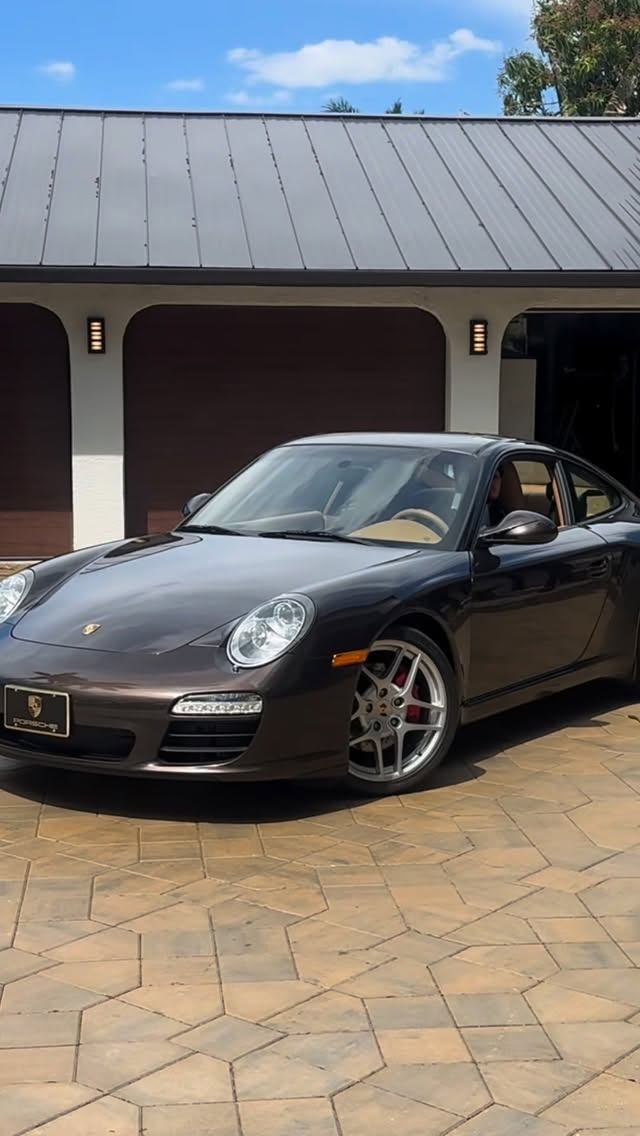 Porsche 911 (6-Speed Manual) Finished exterior — detailed by Vdetailss